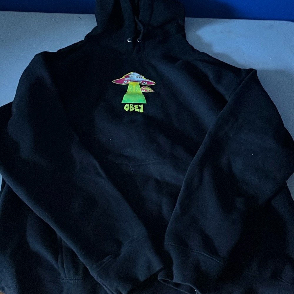 Obey black XL NWT! Alien hoodie!!